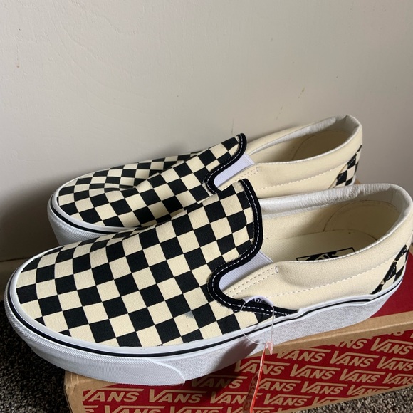 Platform checkered slip-on vans - Picture 3 of 3